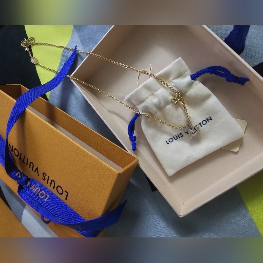 Louis Vuitton LV Iconic Necklace